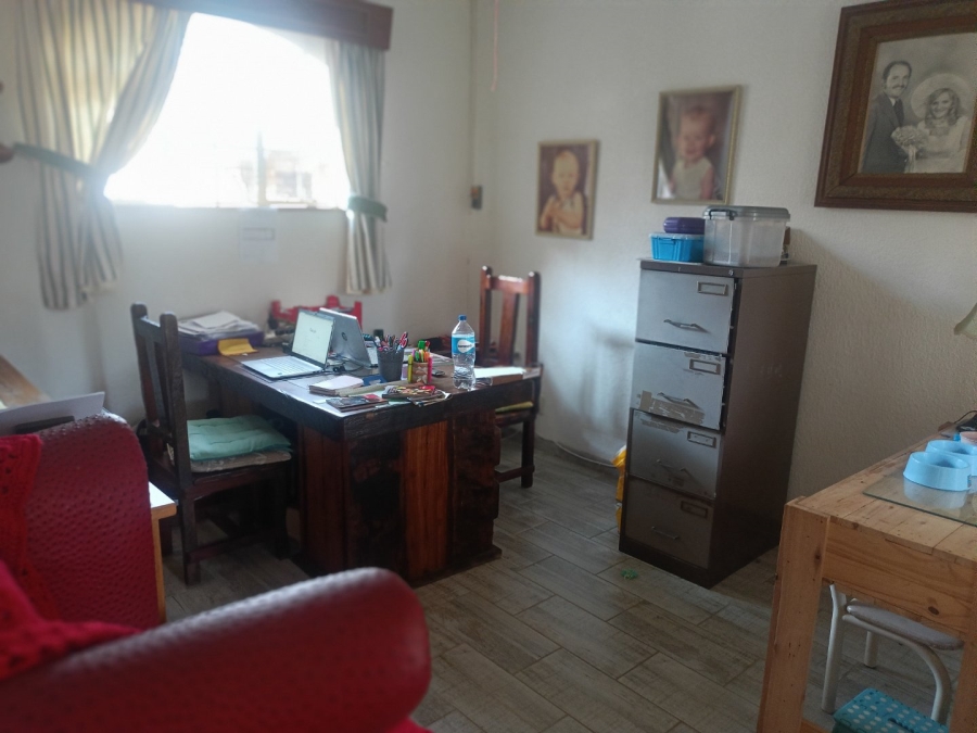 4 Bedroom Property for Sale in Wilkoppies North West